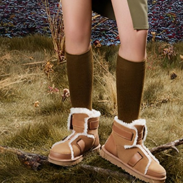 UGG-flat-bottom-wool-overflow-casual-boots-37